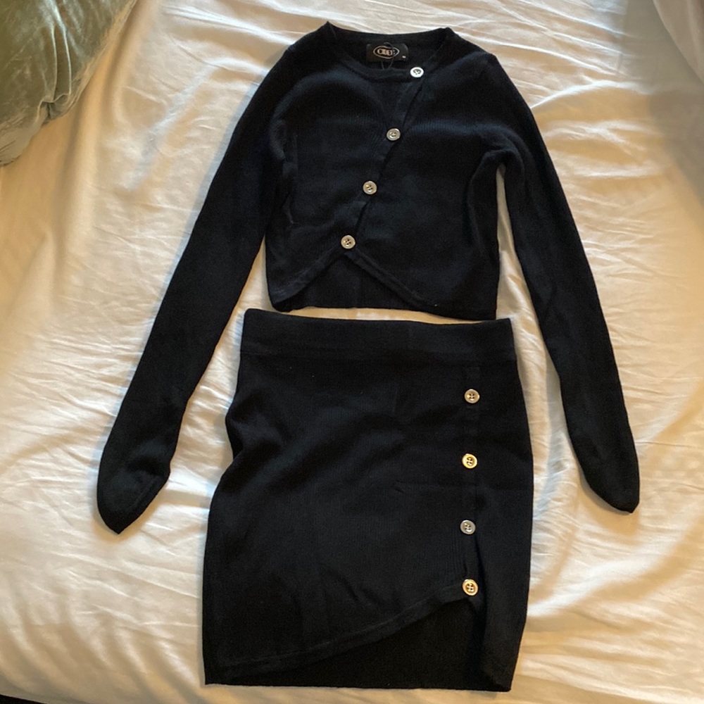 Cider Matching Set (2 Pieces) Cropped Sweater and Mini Skirt